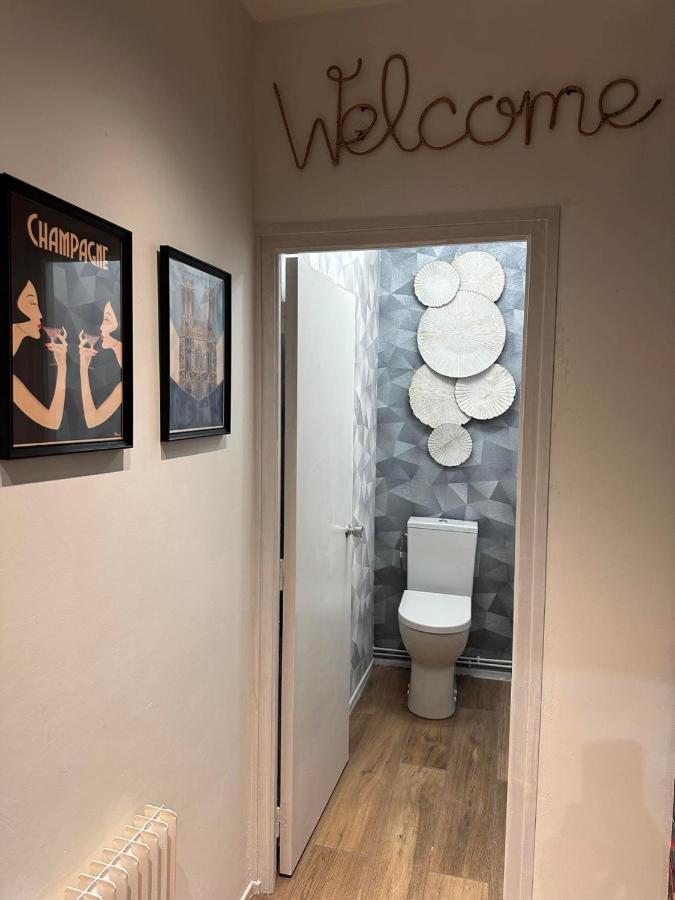 Cathedral Hypercenter 3 Min Train Station Apartment Reims Luaran gambar